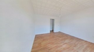 Piso en venta en Parque Alcosa - Jardines del Edén en Sevilla