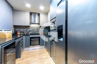 Piso en venta en Fontsanta - Fatjó en Cornellà de Llobregat