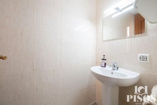 Casa adosada en venta en Ca n'Oriol en Rubí