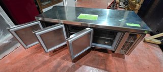 Mesa refrigerada Coreco baja ocasión