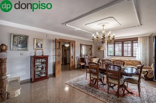 Chalet en venta en Huétor Vega