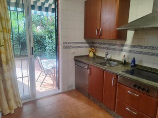 Casa adosada en venta en Montequinto en Dos Hermanas