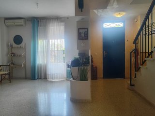 Casa adosada en venta en Montequinto en Dos Hermanas