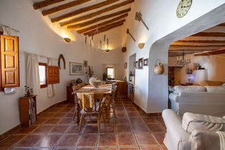 Casa adosada en venta en Pinós
