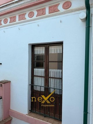 Chalet en venta en Carmona