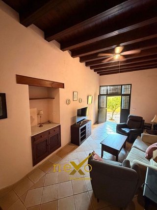 Chalet en venta en Carmona