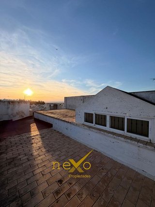 Chalet en venta en Carmona