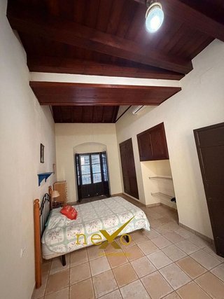 Chalet en venta en Carmona