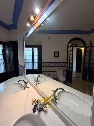 Chalet en venta en Carmona