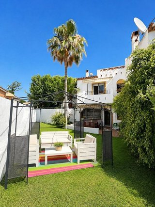 Casa adosada en venta en Elviria en Marbella