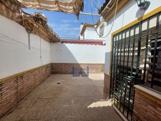 Casa adosada en venta en Colores - Entreparques en Sevilla