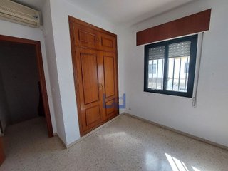 Casa adosada en venta en Colores - Entreparques en Sevilla