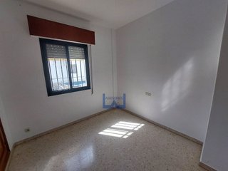 Casa adosada en venta en Colores - Entreparques en Sevilla