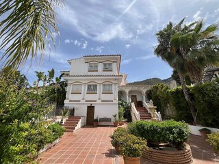 Chalet en venta en Manantiales - Lagar - Cortijo en Alhaurín de la Torre
