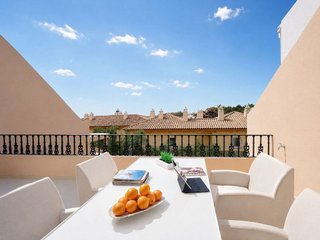 Dúplex en venta en Los Naranjos - Las Brisas en Marbella