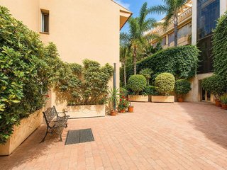 Dúplex en venta en Los Naranjos - Las Brisas en Marbella