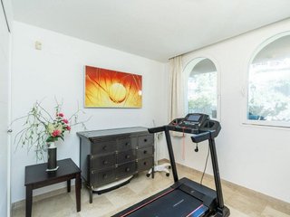Piso en venta en Los Arqueros-Puerto del Almendro en Benahavís
