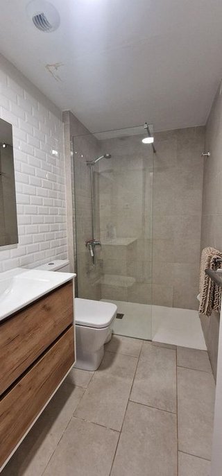 Piso en venta en Santa Catalina - Canteras en Palmas de Gran Canaria(Las)