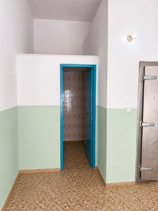 Local comercial en venta en Novelda