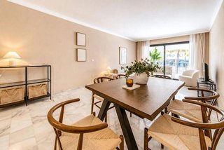 Piso en venta en Puerto Banús en Marbella