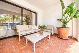 Piso en venta en Puerto Banús en Marbella