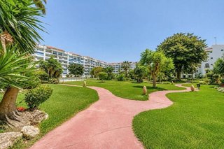 Piso en venta en Puerto Banús en Marbella