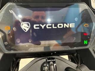 CYCLONE RX 600 EXPLORER