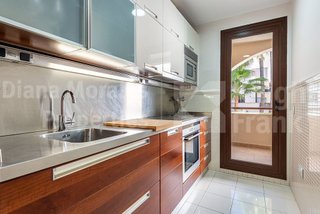 Piso en venta en Nueva Andalucía centro en Marbella
