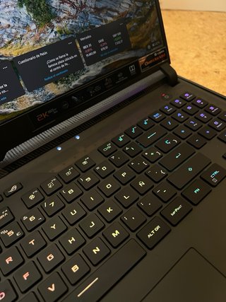 Portátil Asus ROG 17” RTX 3080 64GB RAM 2Tb SSD