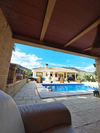 Chalet en venta en Relleu