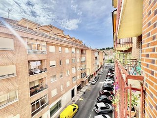 Piso en venta en Sur en Ávila