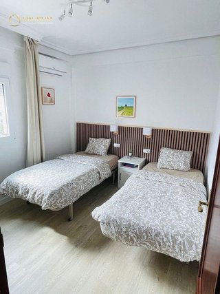 Piso en venta en Tres Huertas - El Torrejón - El Cerezo en Sevilla