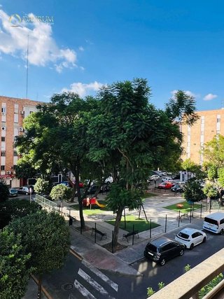 Piso en venta en Tres Huertas - El Torrejón - El Cerezo en Sevilla