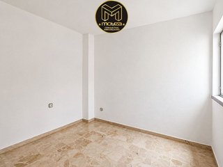 Piso en venta en Ctra. Circunvalación - La Magdalena en Jaén