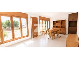 Casa en venta en Singuerlín - Can Franquesa - Les Oliveres en Santa Coloma de Gramanet