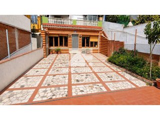 Casa en venta en Singuerlín - Can Franquesa - Les Oliveres en Santa Coloma de Gramanet