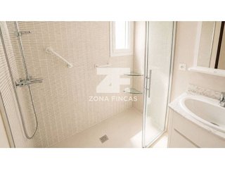 Casa en venta en Singuerlín - Can Franquesa - Les Oliveres en Santa Coloma de Gramanet