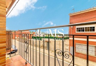 Casa adosada en venta en Ca n'Oriol en Rubí
