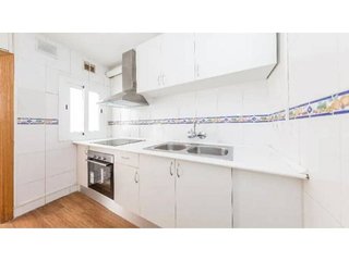 Piso en venta en Les Planes en Hospitalet de Llobregat, L´