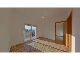 Piso en venta en Les Planes en Hospitalet de Llobregat, L´
