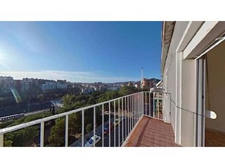 Piso en venta en Les Planes en Hospitalet de Llobregat, L´
