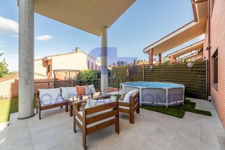 Casa pareada en venta en El Pinar - La Dehesa - Resto de Navalcarnero en Navalcarnero