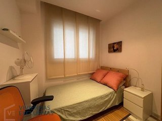 Piso en venta en Les Corts en Barcelona