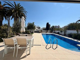 Chalet en venta en Empuriabrava en Castelló d´Empúries