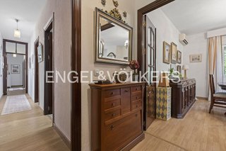 Chalet en venta en Montequinto en Dos Hermanas