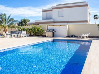 Casa en venta en La Siesta - El Salado - Torreta en Torrevieja