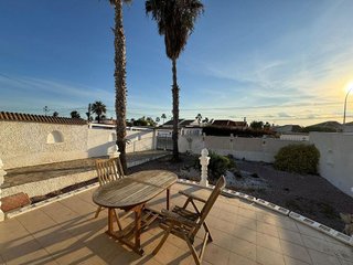 Chalet en venta en La Siesta - El Salado - Torreta en Torrevieja