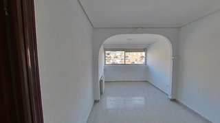 Piso en venta en Juan de la Cierva en Getafe