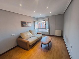 Piso en venta en Pumarín en Gijón