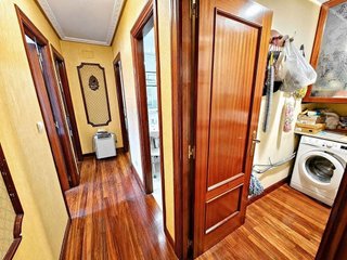 Piso en venta en Kabiezes en Santurtzi